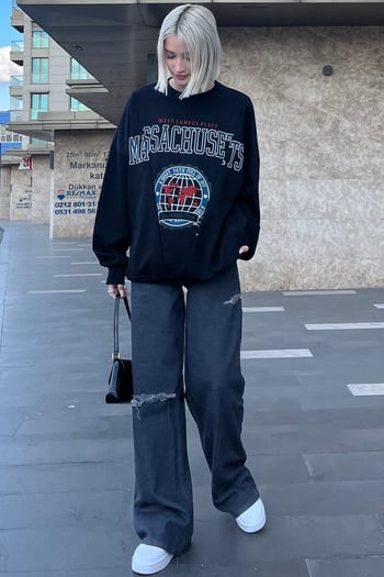 Siyah Bisiklet Yaka Baskılı Oversize Kadın Sweatshirt MG1588