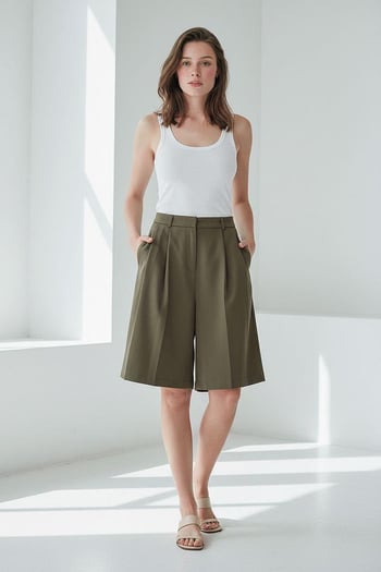 Haki Pileli Cepli Kadın Bermuda MG2620