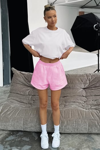 Pembe Basic Kadın Şort Mg2511