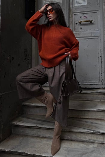 Kahverengi Ekose Desen Kemerli Kadın Bermuda MG2631