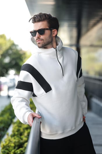 Ekru Fermuarlı Yaka Kapüşonlu Erkek Sweatshirt E7161