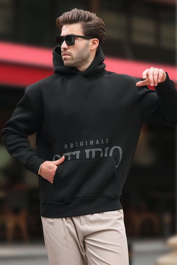 Siyah Kapüşonlu Baskılı Cep Detaylı Sweatshirt E7076