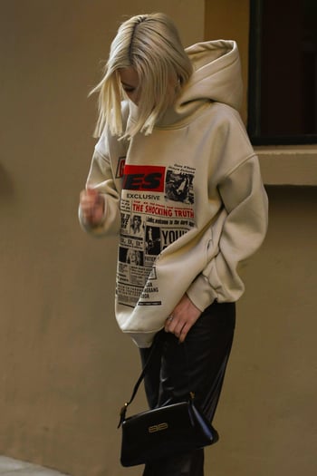 Bej Baskılı Oversize Kapüşonlu  Kadın Sweatshirt MG1581