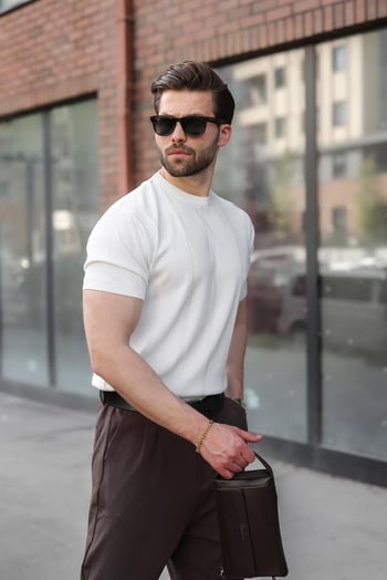 Beyaz Regular Fit Bisiklet Yaka Fitilli Triko Erkek Tişört E7490