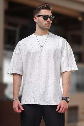 Ekru Oversize Yırtık Deyatlı Pamuklu Tişört 7032