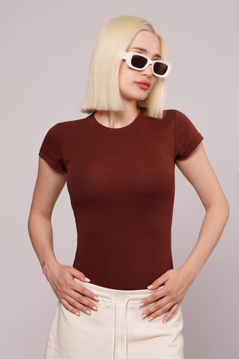 Kahverengi Bisiklet Yaka Basic Kadın T-shirt Mg2479