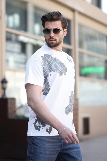 Beyaz %100 Pamuklu Desenli Erkek Tişört E7142