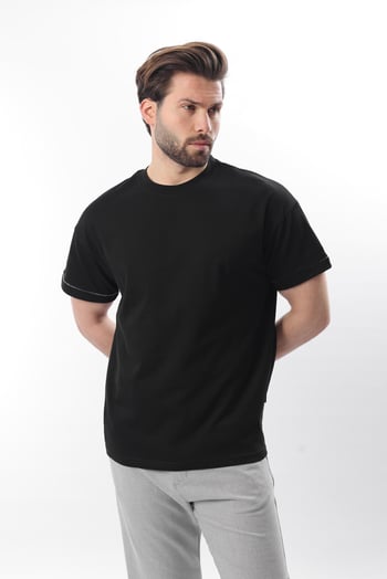 Siyah Bisiklet Yaka Çoban Dikişli Overfit Erkek T-shirt E7103