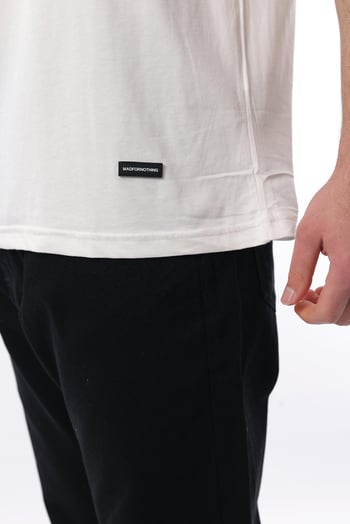 Ekru Bisiklet Yaka Şerit Detaylı Pamuklu Erkek T-shirt E7033