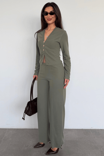 Haki Düğmeli Yumuşak Dokunuşlu İkili Hırka Pantolon Takım MG2651