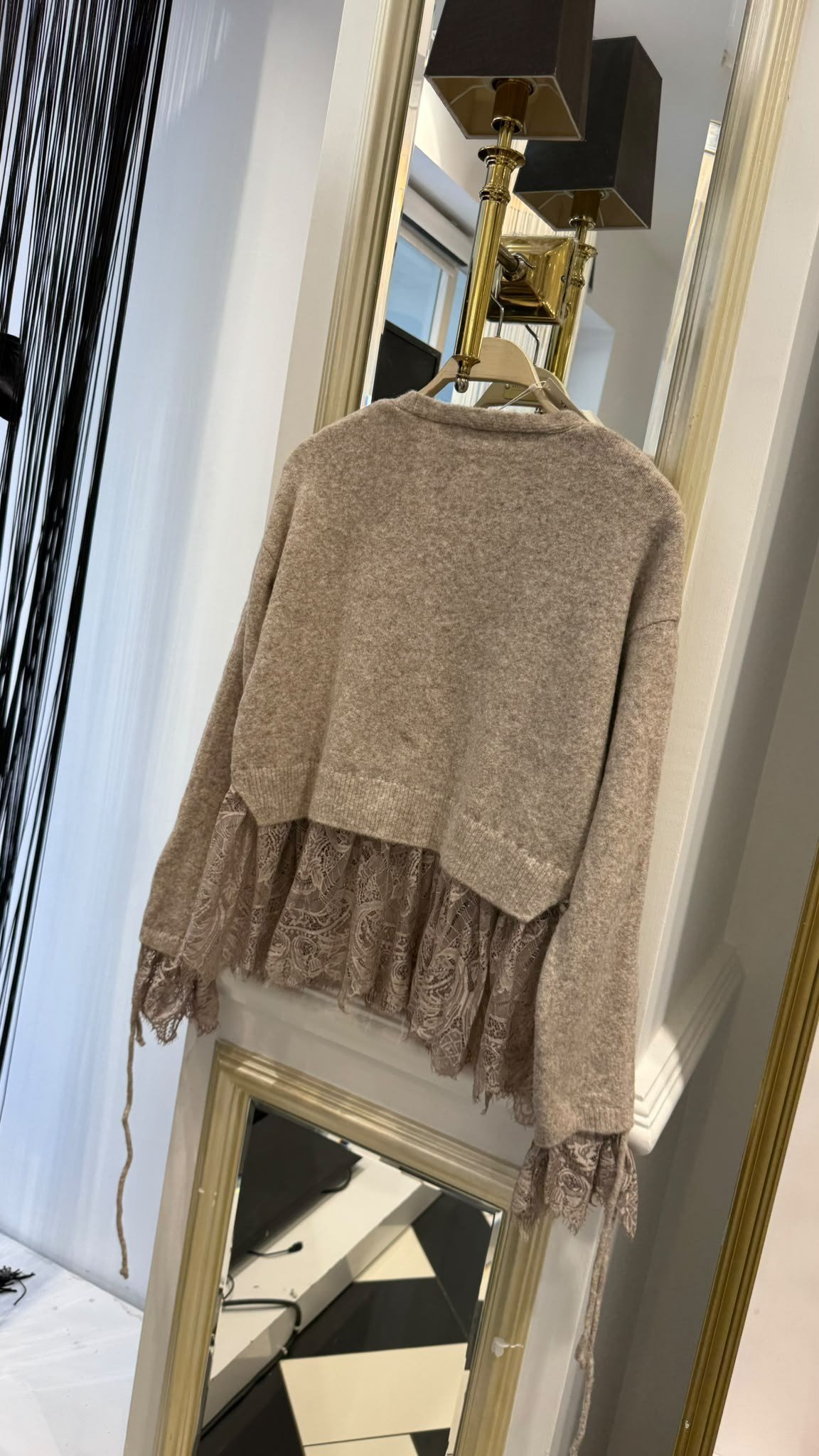 Dantelli Crop Hırka