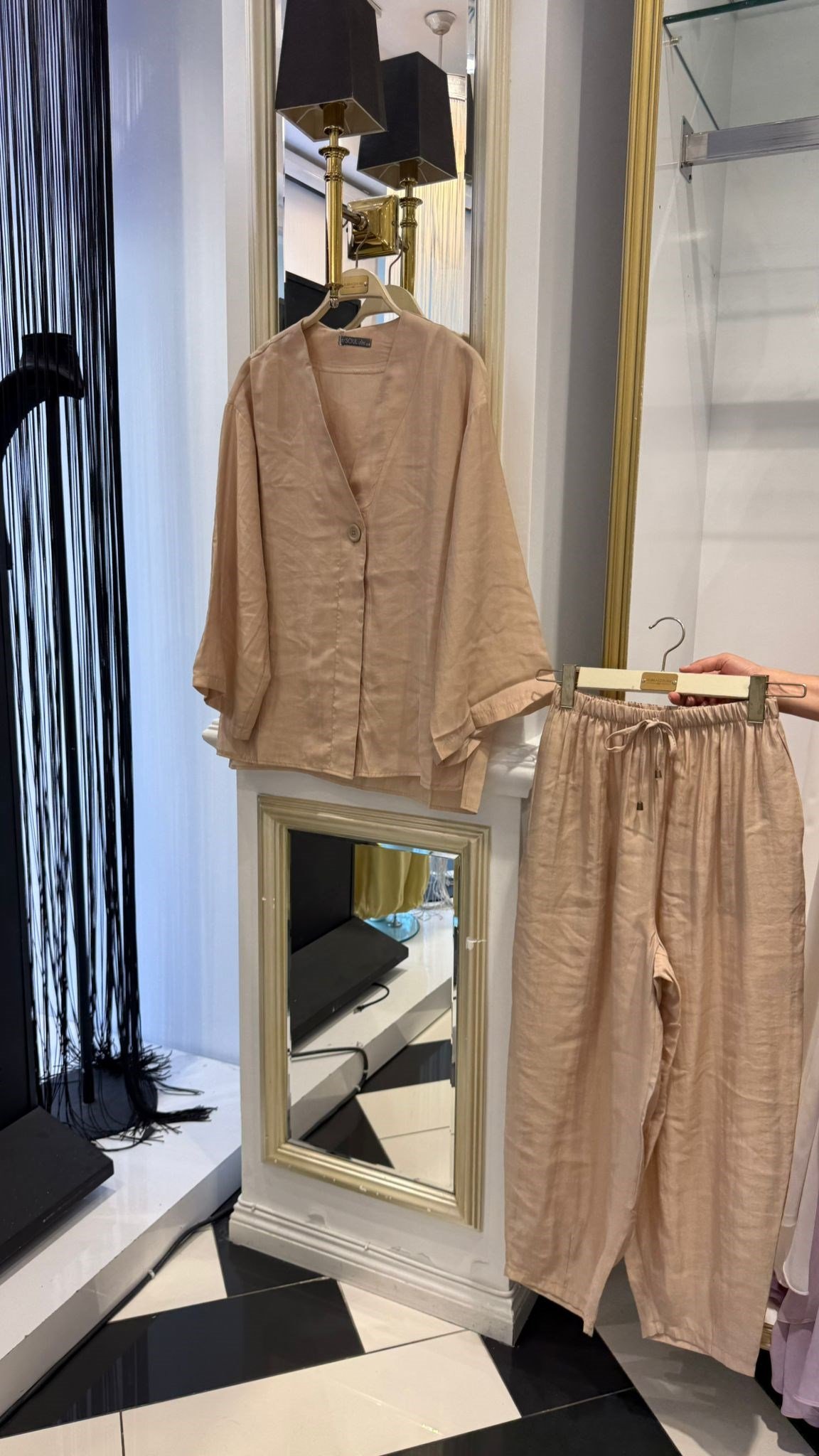 Düğmeli  Pantalonlu Takım