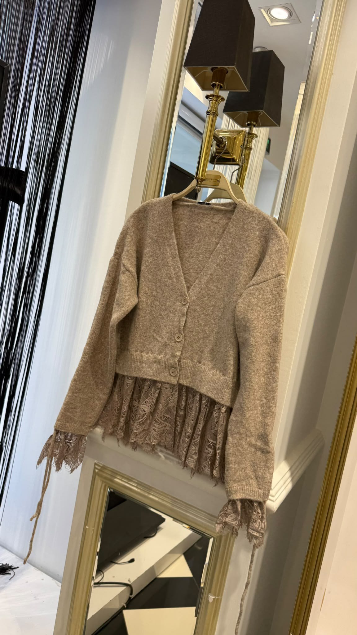 Dantelli Crop Hırka