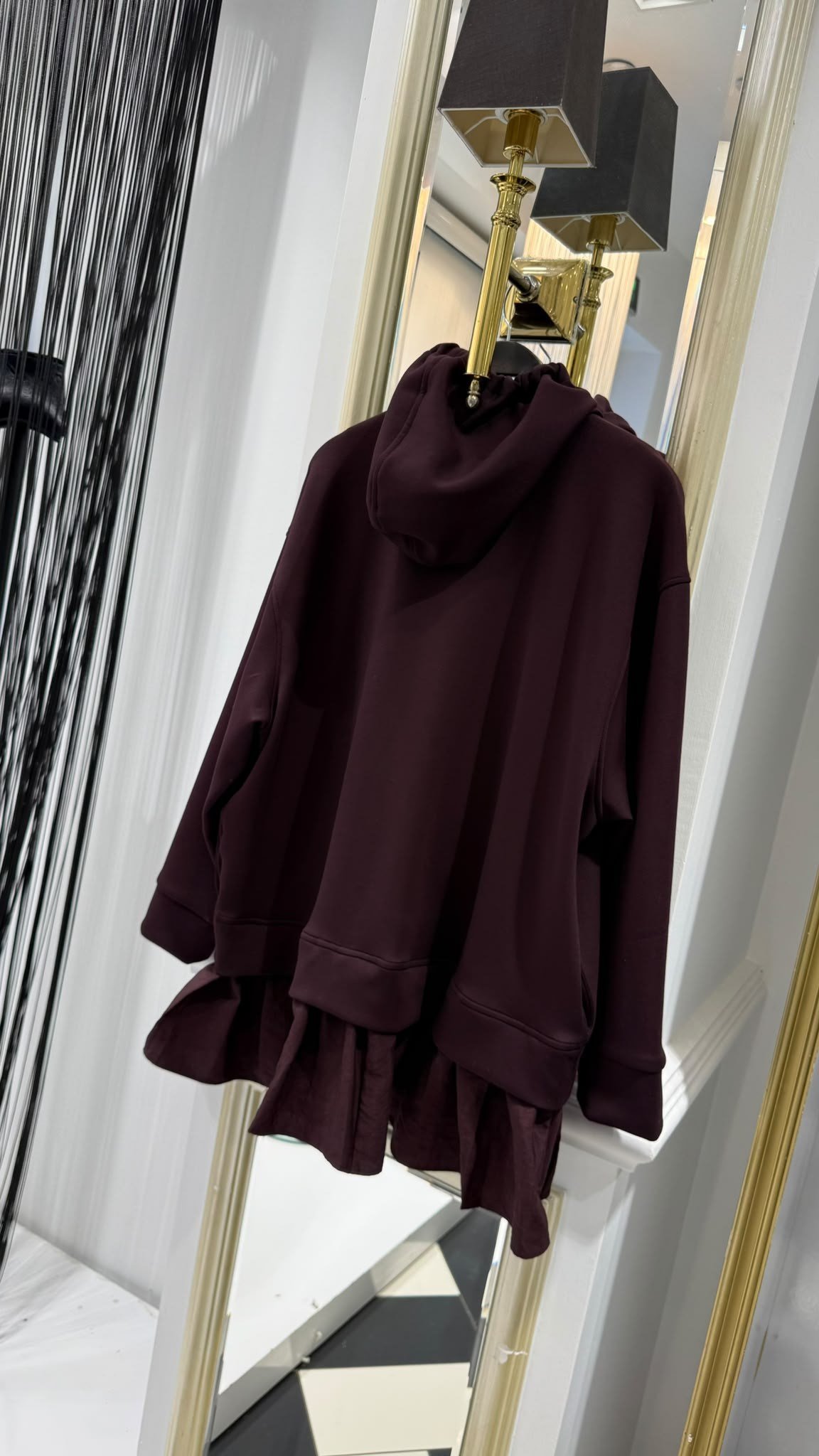 Etek Ucu Volanlı Fermuarlı Ceket