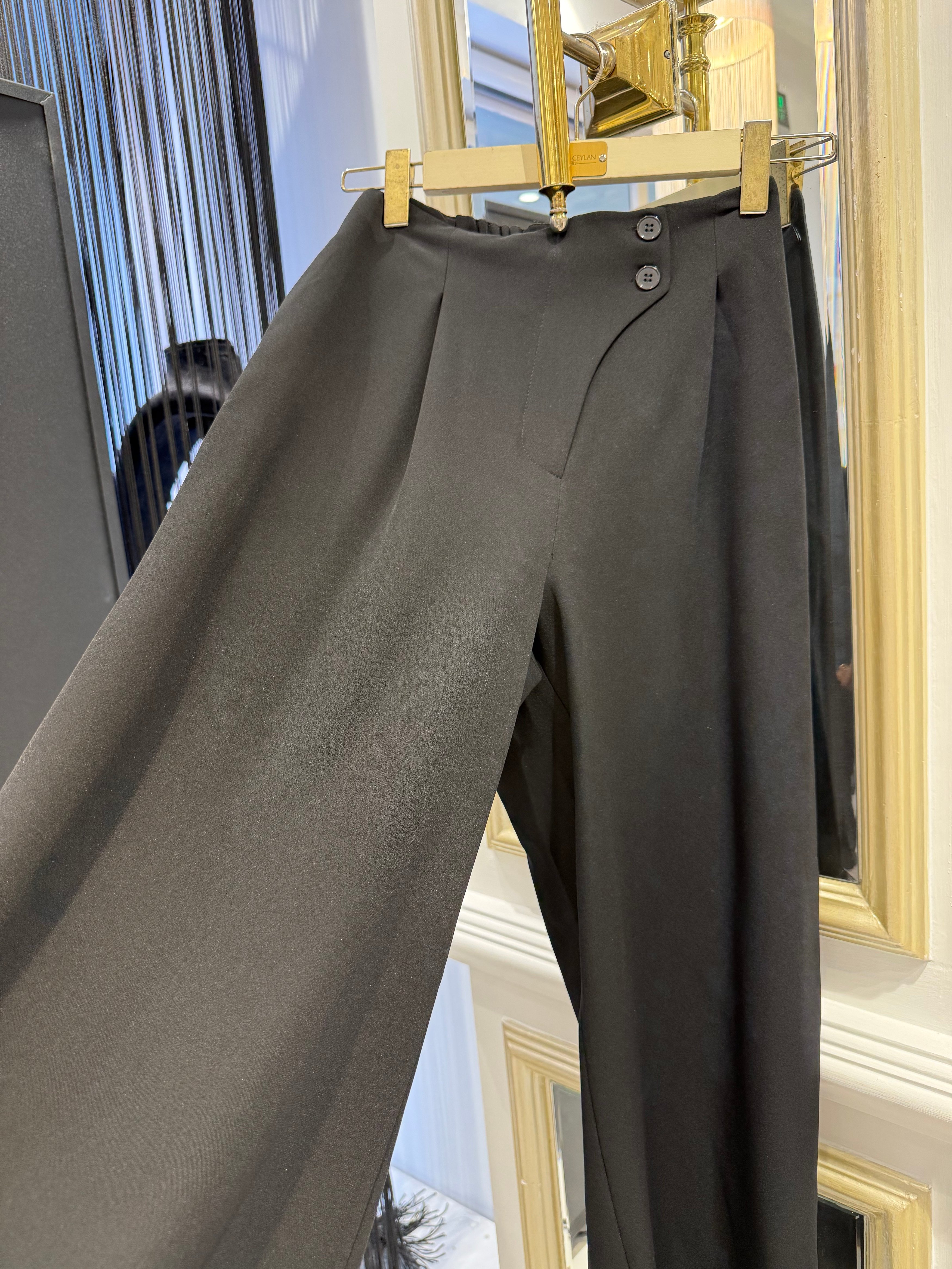 Asimetrik Çift  Düğmeli Pantalon