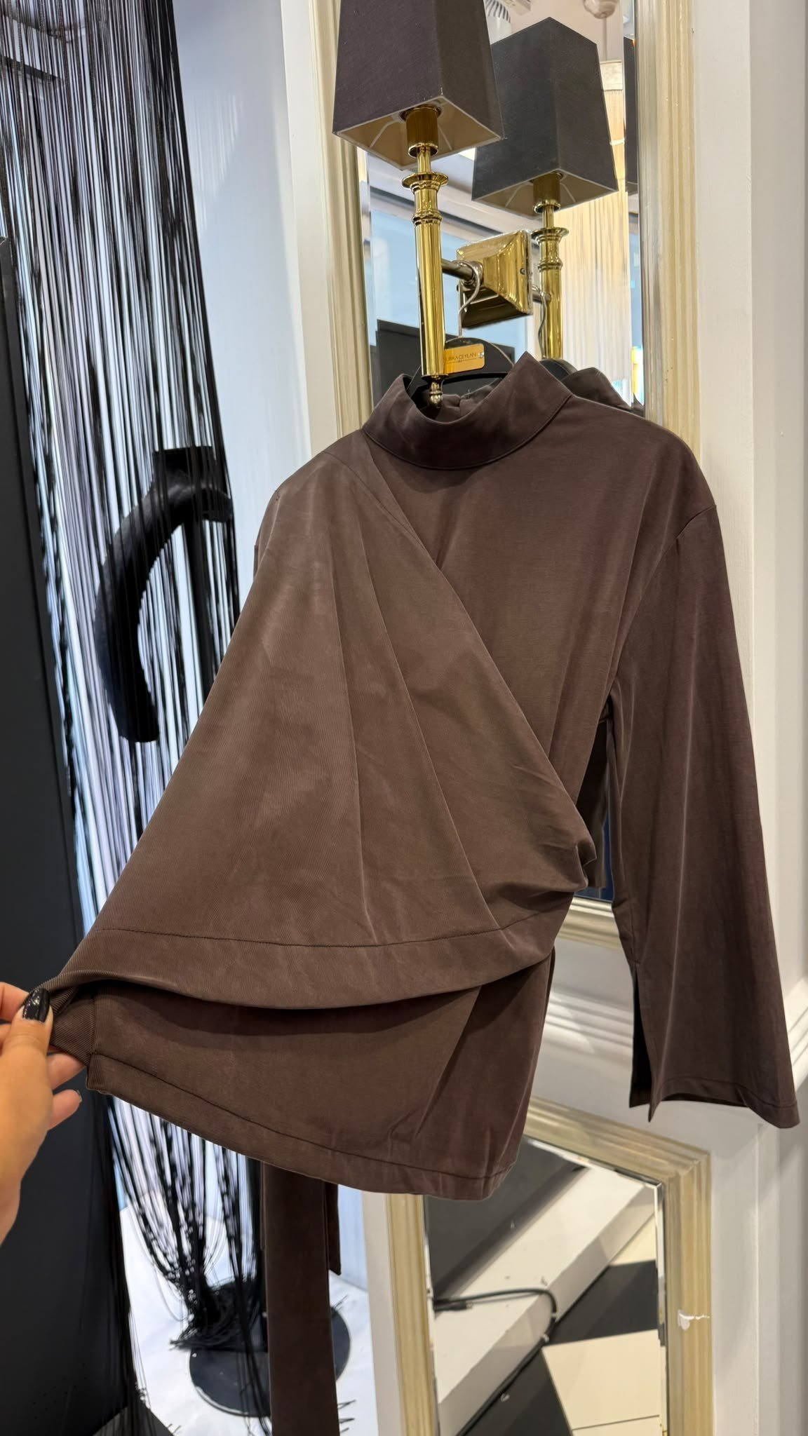 Dik Yaka Yandan Baglamalı Pantalon Takım