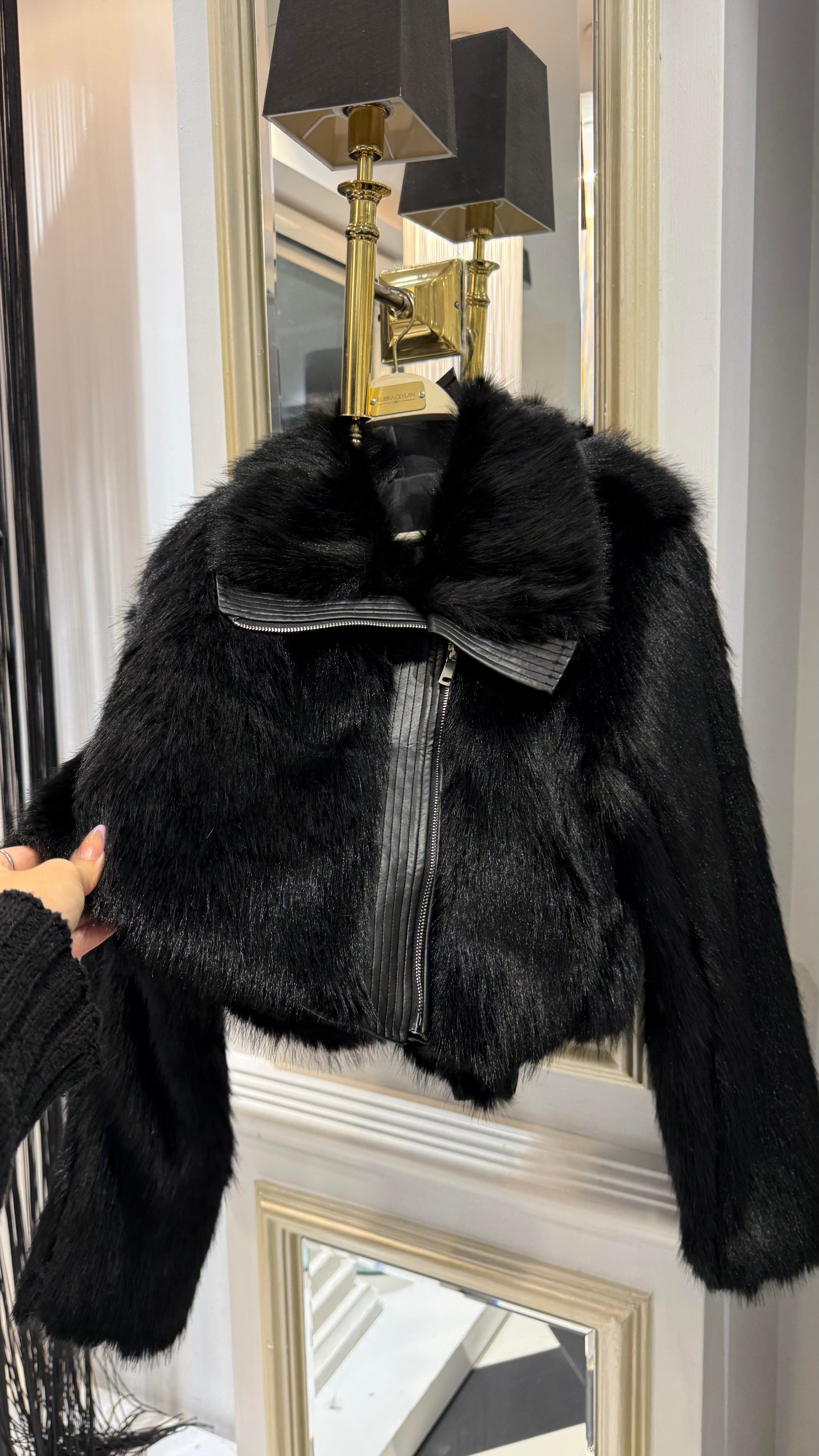 Kalın Fermuarlı Kürk