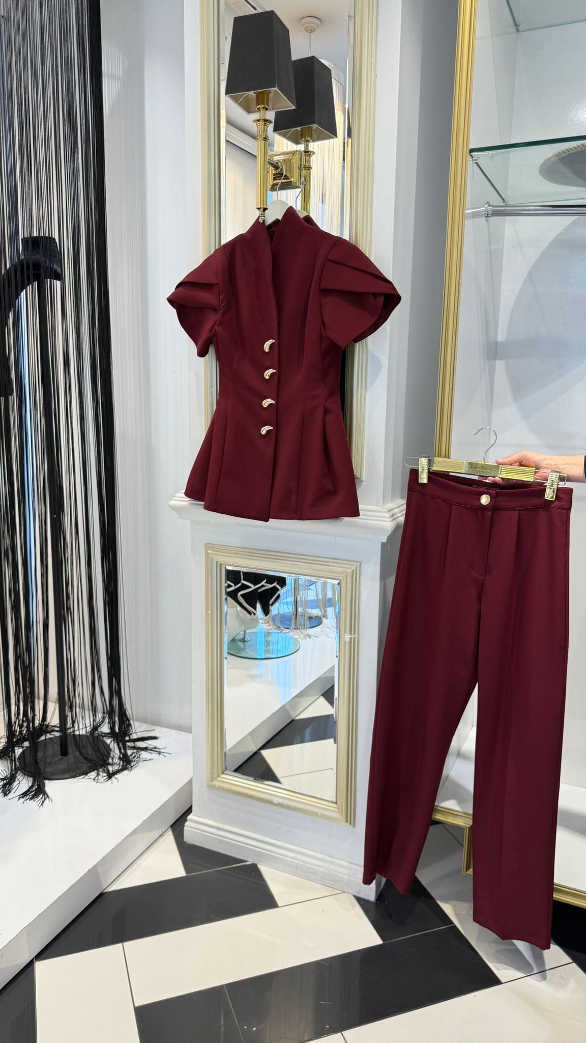 Omuz Detay Beli Pensli Pantolonlu Takım