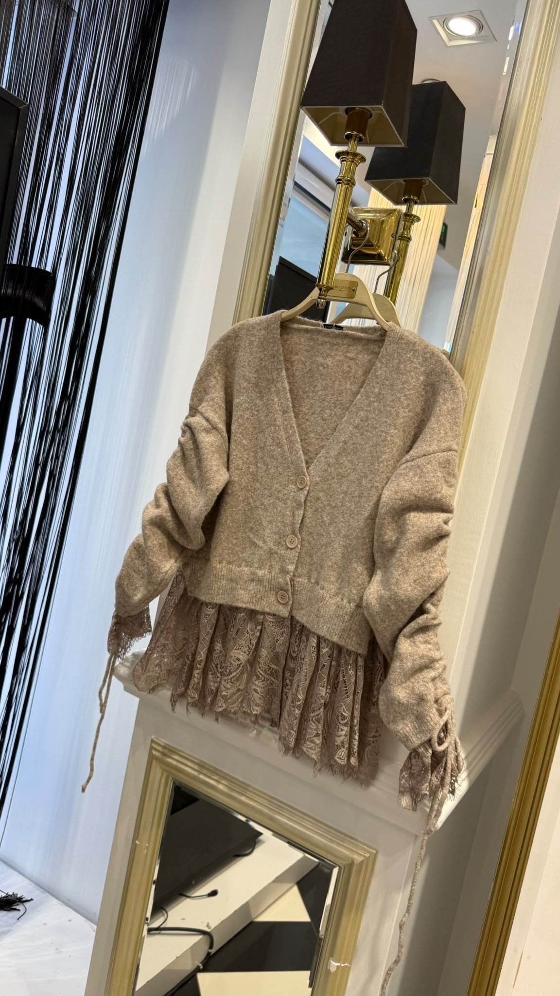 Dantelli Crop Hırka