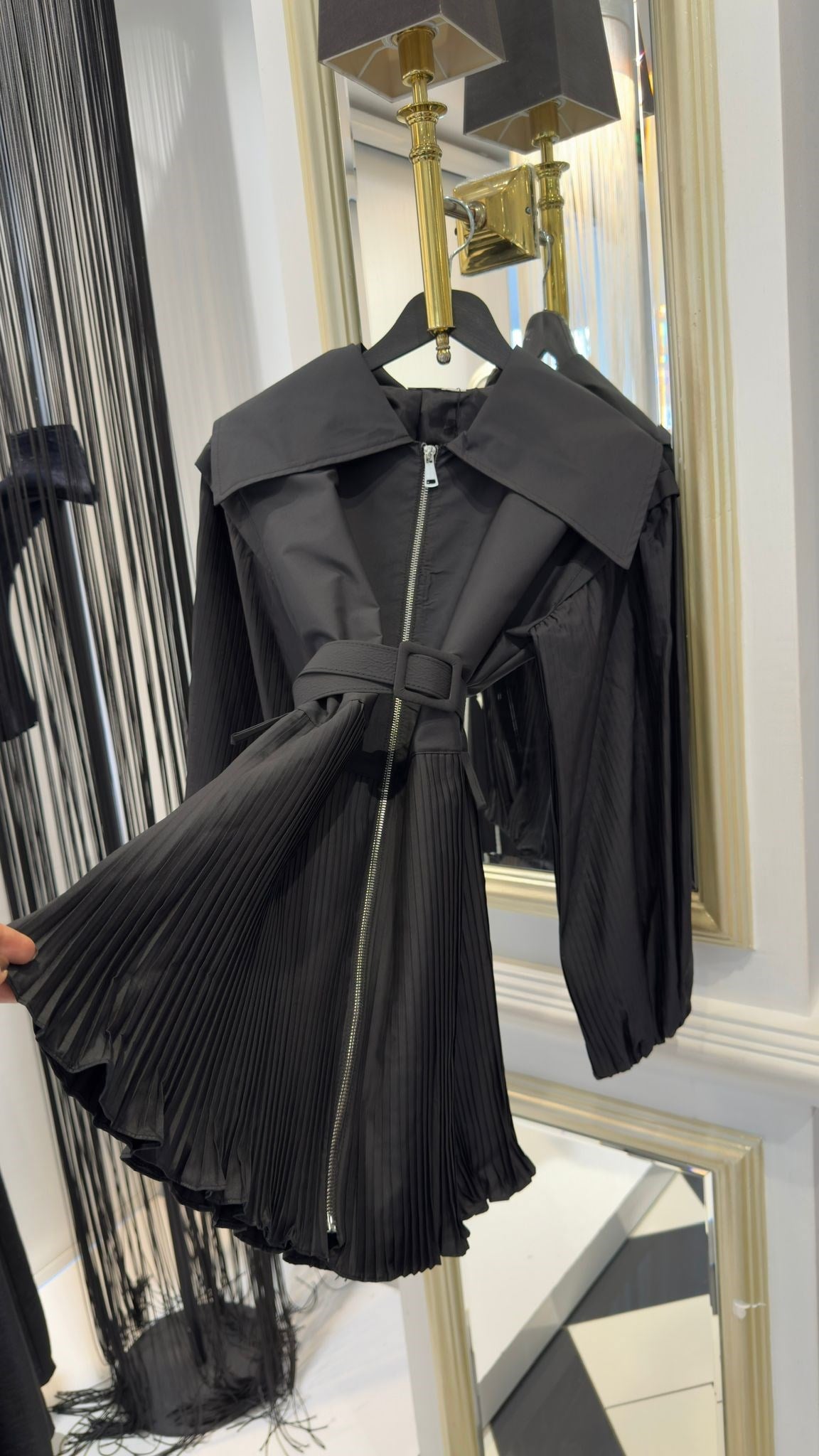 Fermuarlı Pile Detay Kap