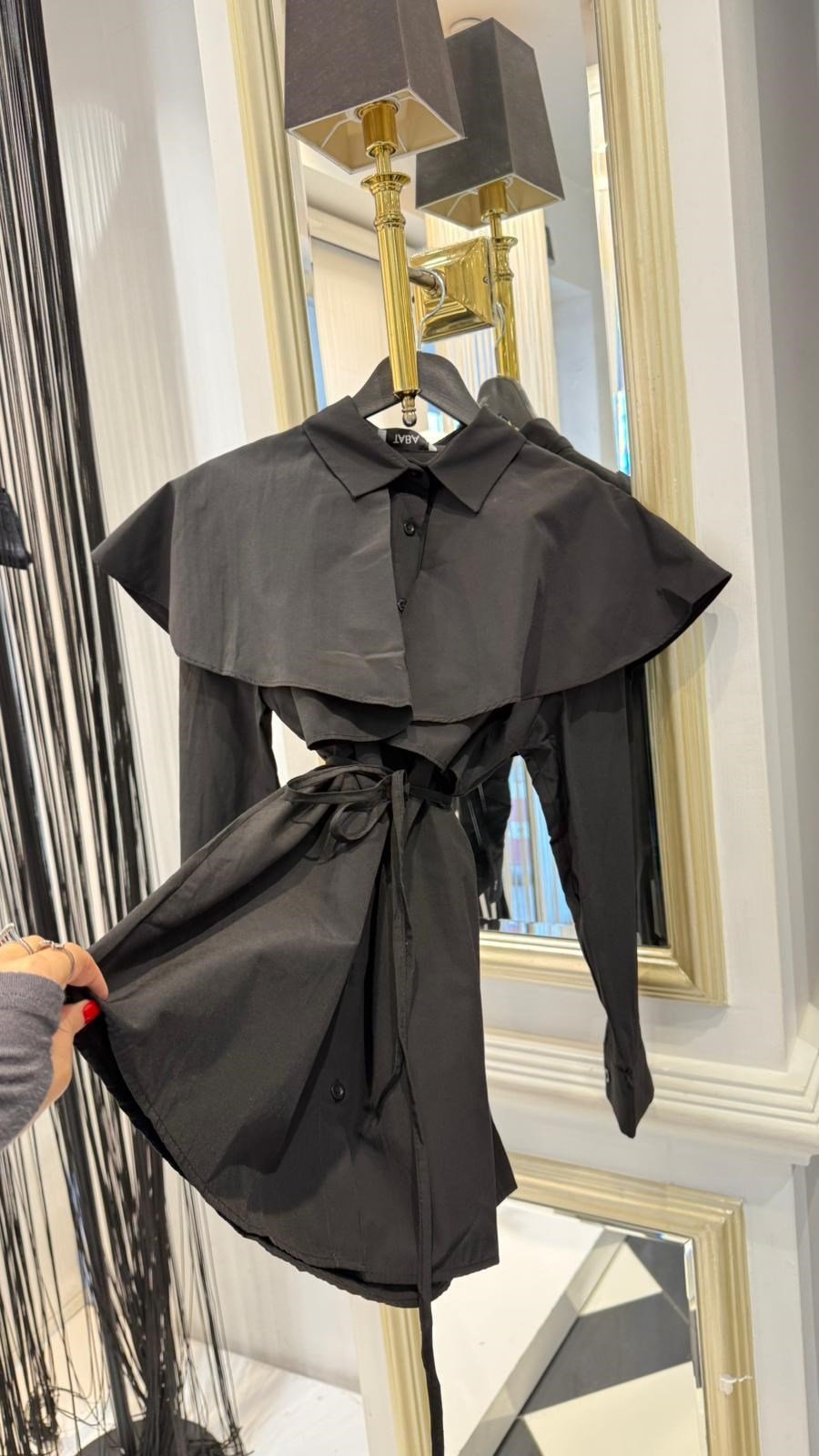 Pelerin Yaka Gömlek