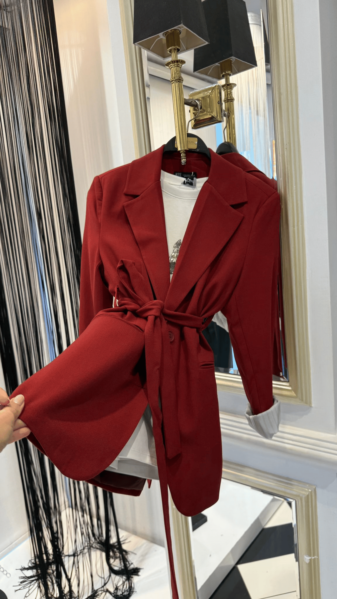 Sarkıt Detay Blazer Ceket