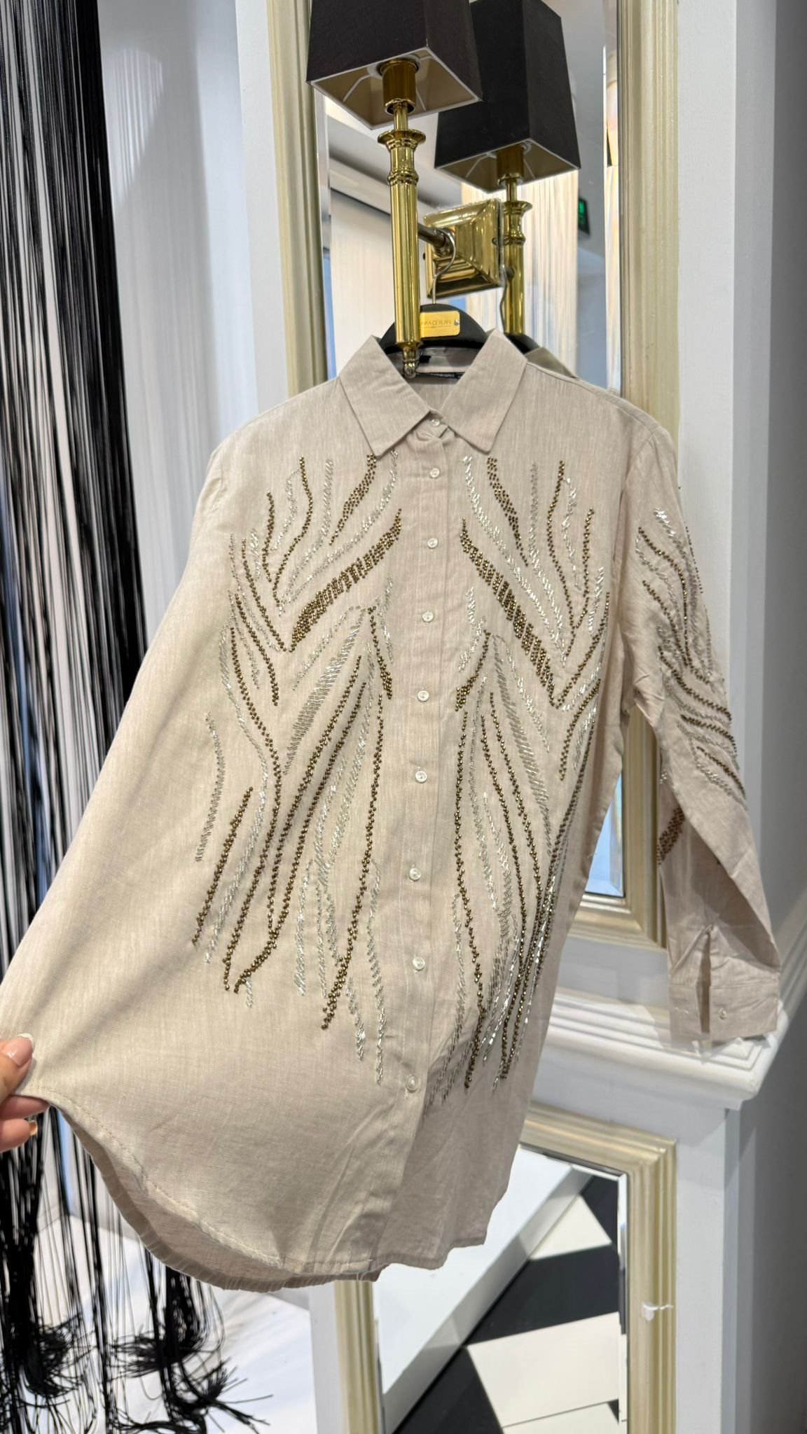 Ön Taş Detay Gömlek