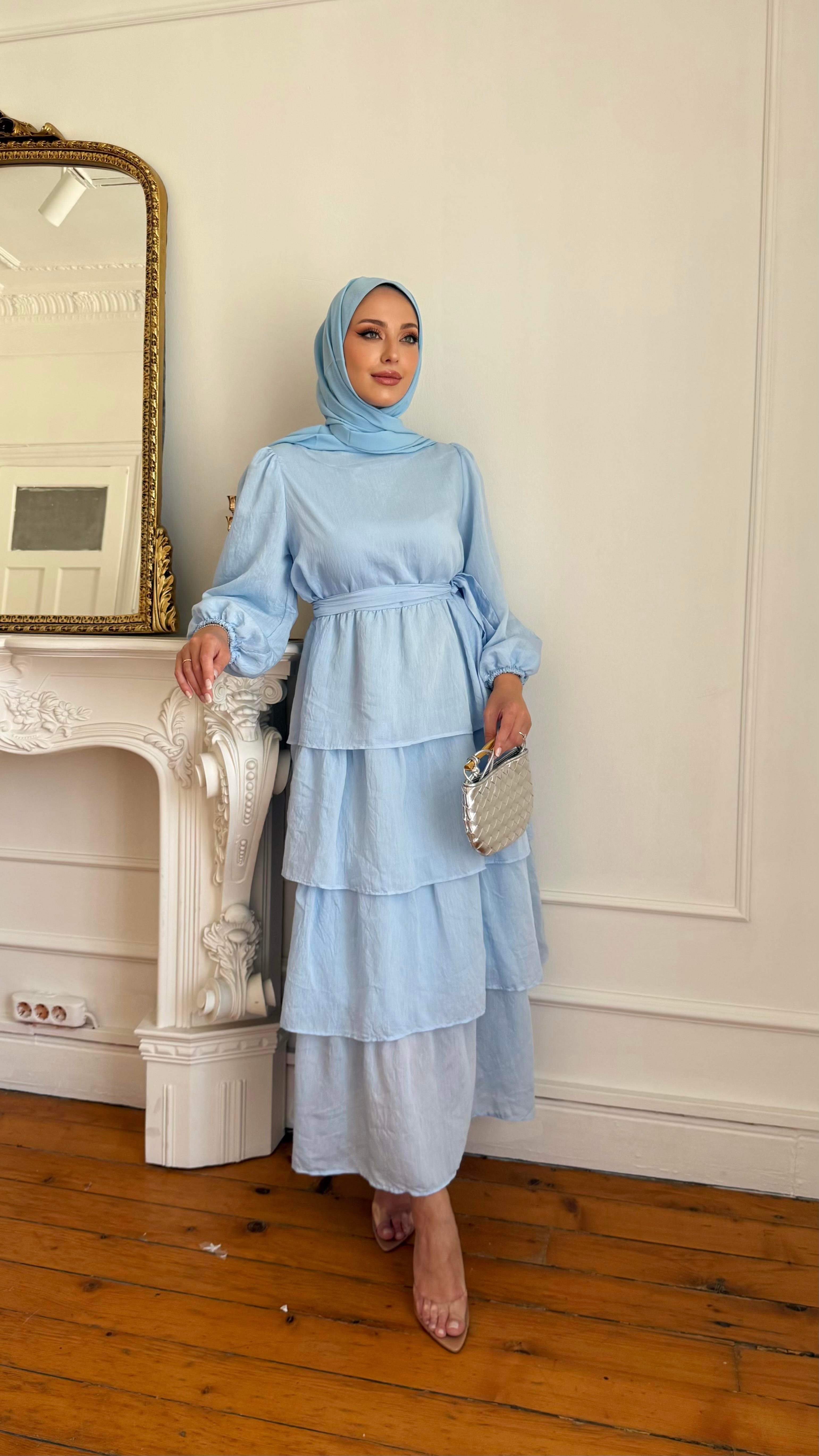 Eteği Katlı Elbise