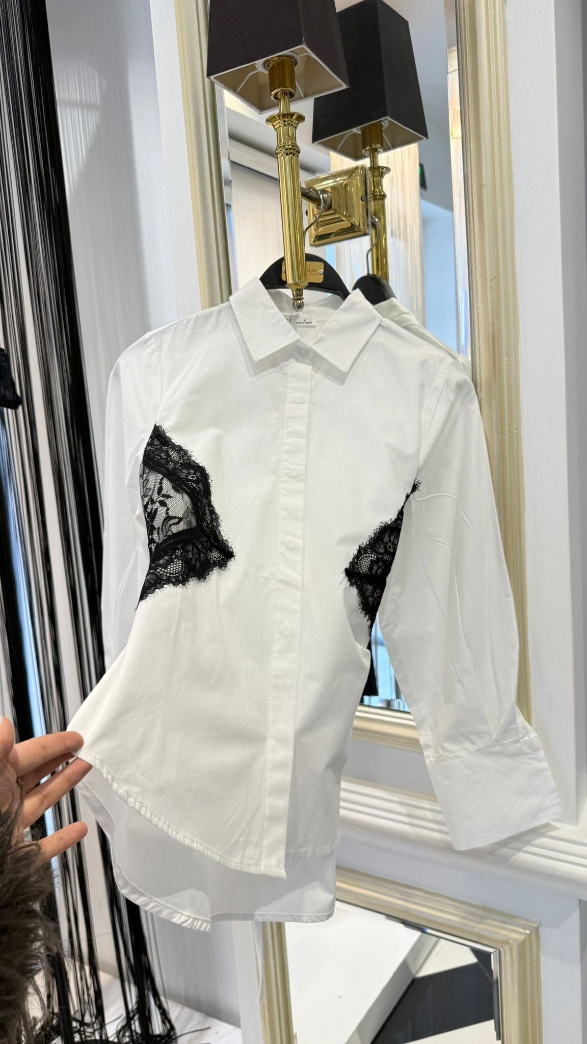 Bel Dantel Detay Gömlek