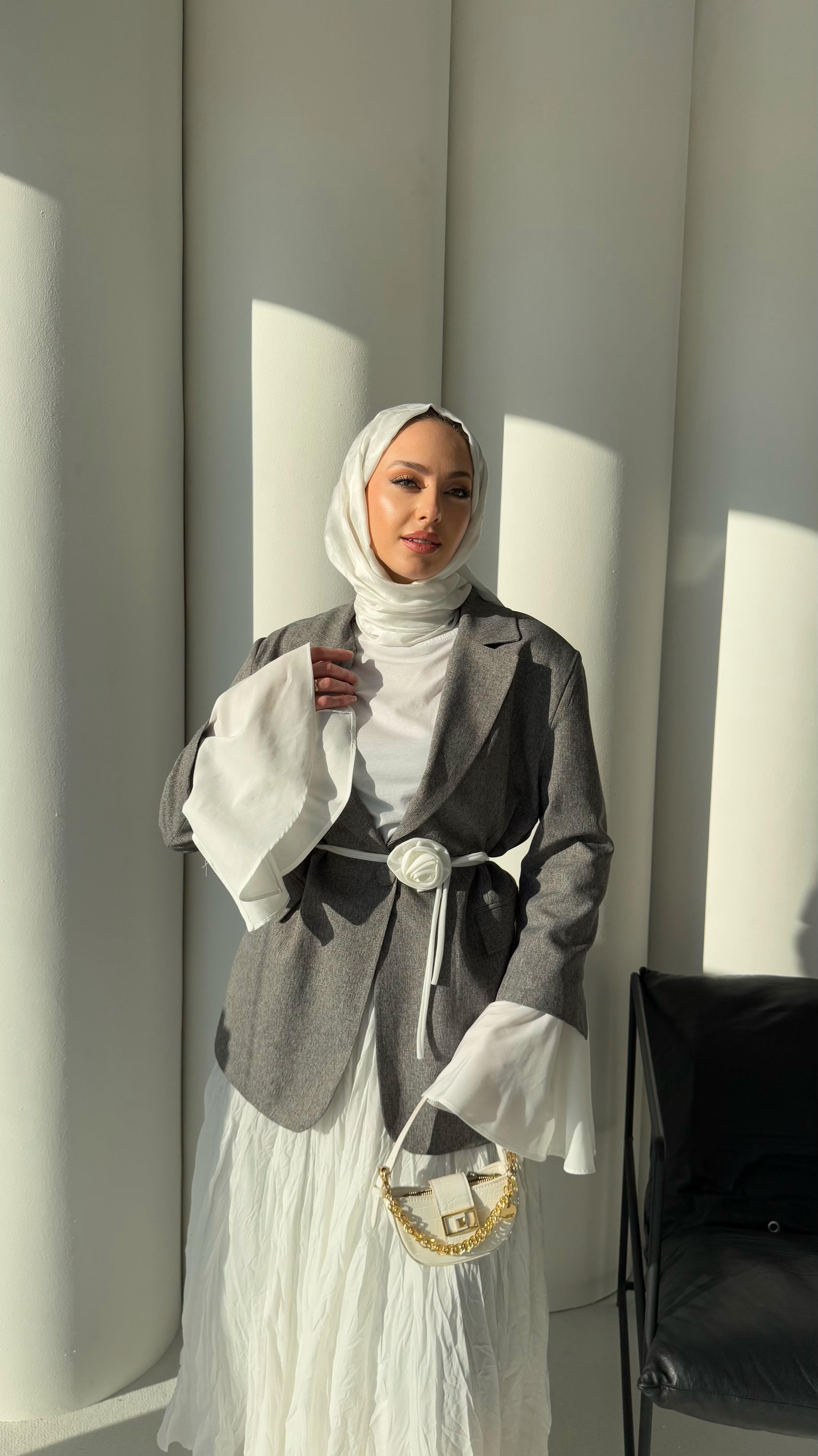 Gül Kemerli Ceket
