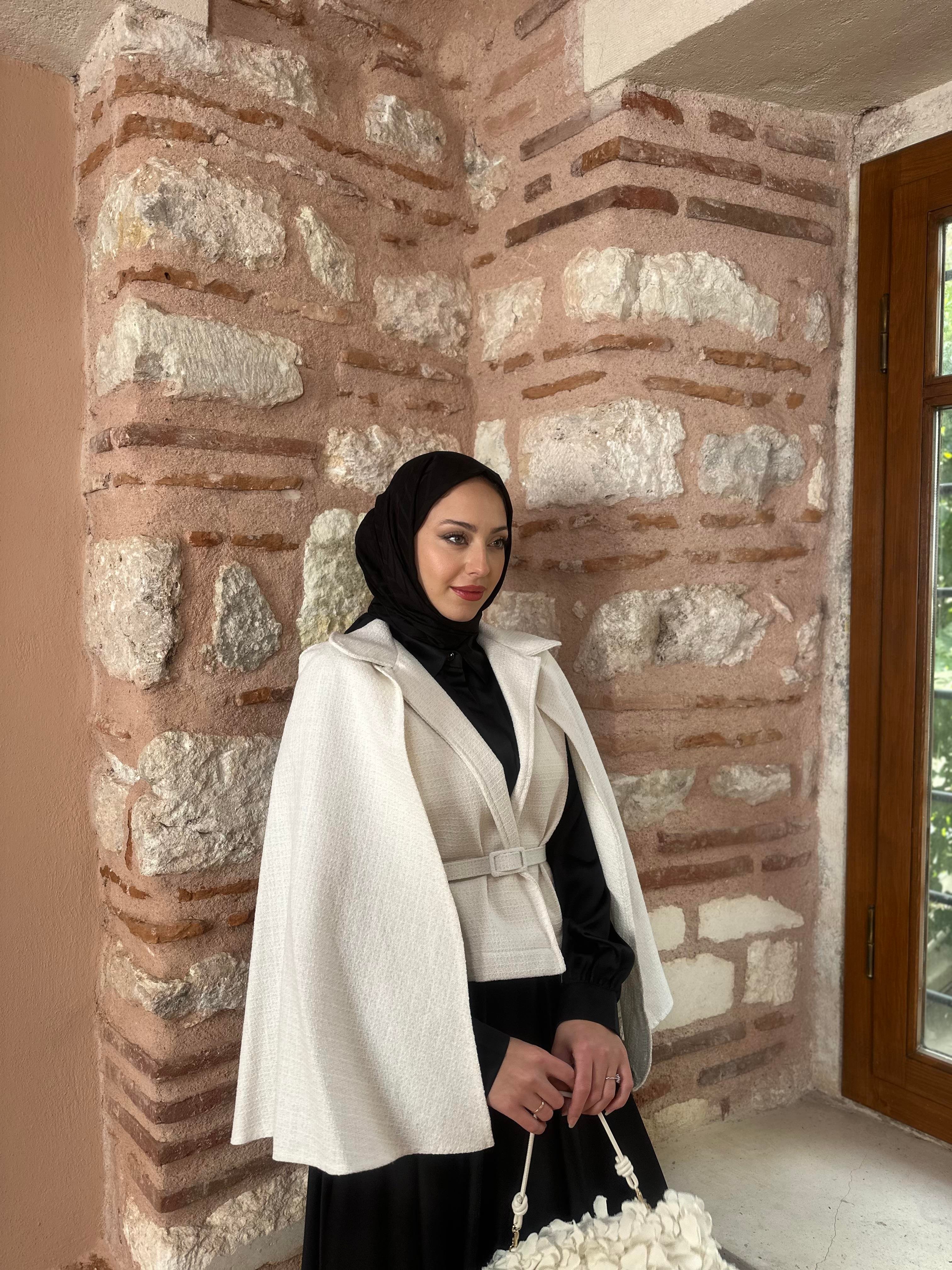 Şanel Pelerinli Ceket