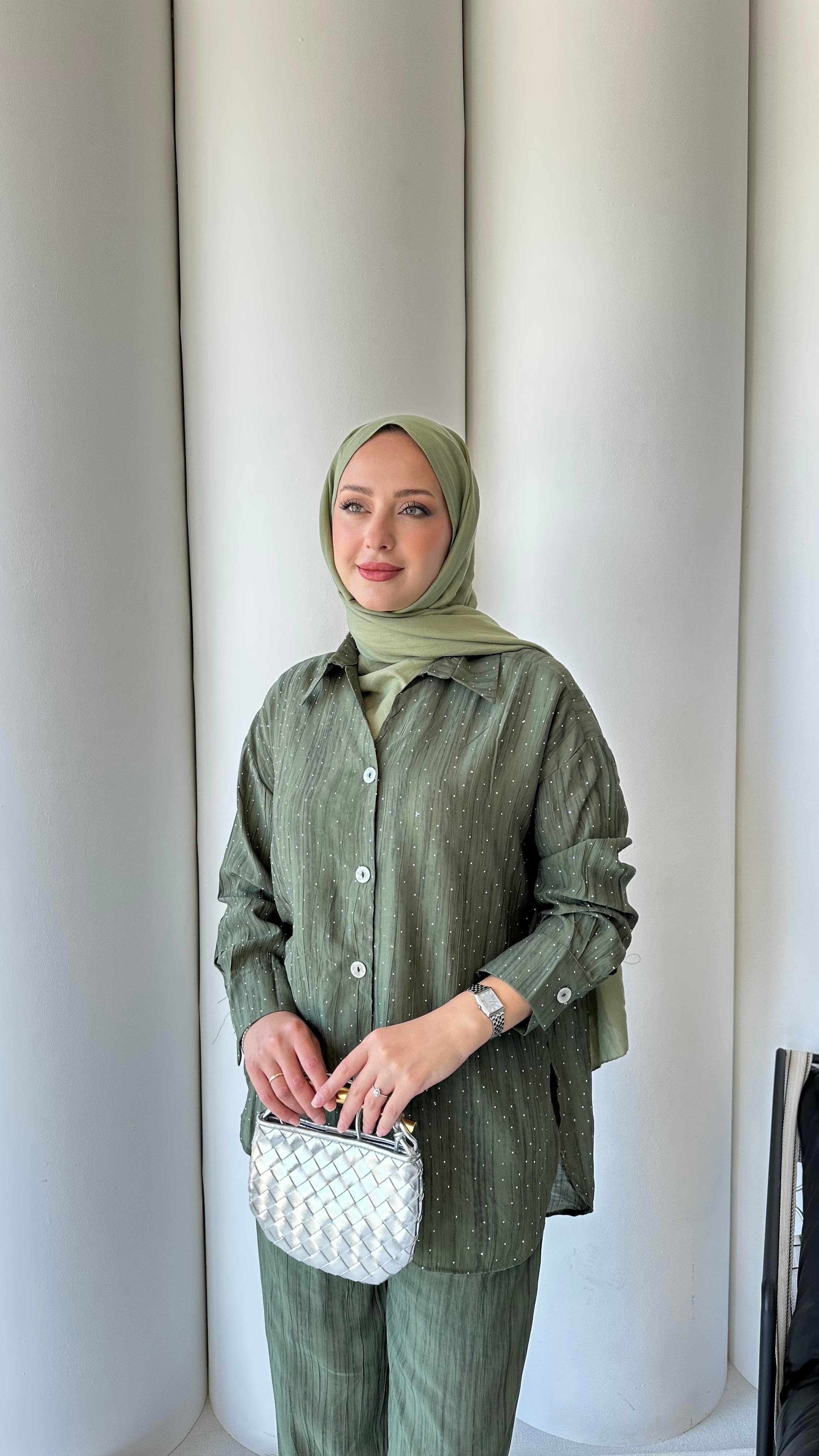 Taşlı Çizgili Takım