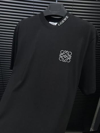 Nakış Armalı Ve Yaka Detaylı T-Shirt - Ekru
