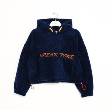 Girls Plush Sweatshirt Ages 6–16 – 423300