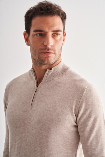 Açık Bej Fermuarlı Dik Yaka Uzun Kol Cepsiz Comfort Fit Classic Pamuklu Triko Kazak 1012255201