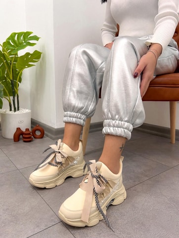 Bej Dalgıç (Bonnie) Fiyonk Detay Kadın Bağcıklı Sneakers