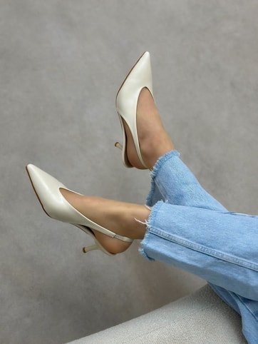 Bej Parlak Deri (Larry) Lastik Detay Kadın Stiletto