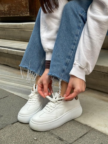 Beyaz Cilt (Leoy) Leopar Bağcıklı Kadın Sneakers