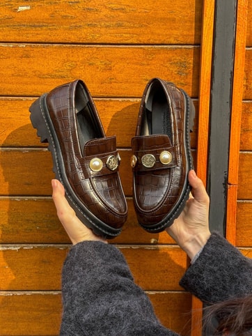 Kahve Kroko (Vance) İnci Toka Detay Kadın Loafer