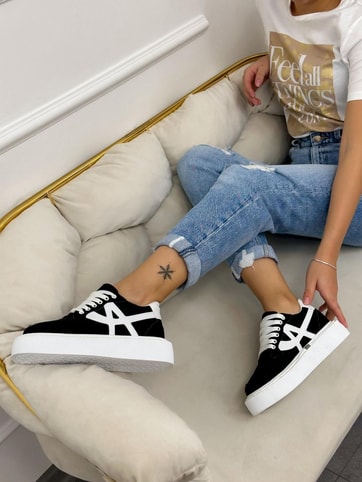 Siyah Beyaz (Tig) Kadın Bağcıklı Sneakers