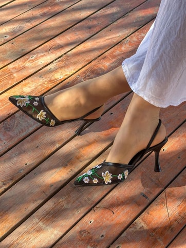 Siyah (Livia) Çiçek Nakış Detay Topuklu Kadın Stiletto