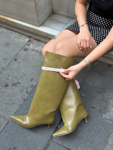 Yağ Yeşili Cilt (Veray) XL Oversize Kalın Baldır 5 Cm Mini Topuk Çizme