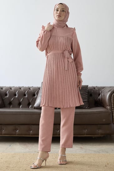 Front Pleated Ruffle Detail Powder Pink Suit