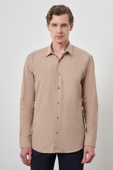 Morven Erkek Bej Pamuk Trend Slim Fit Sert Yaka Gömlek