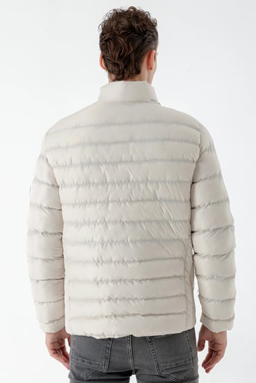 Morven Erkek Kremrengi Edmonton Slim Fit Dar Kesim Kısa Kapitone Mont