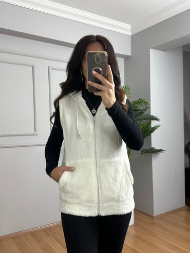 CDBR4667Edna Ekru Kapişonlu Polar Yelek 