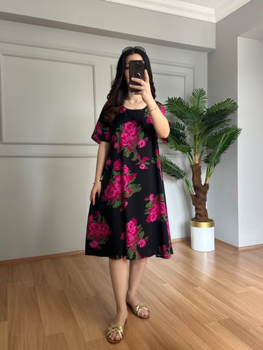 CDBR4262Helin Siyah Çiçekli Pamuk Viskon Midi Boy Elbise 