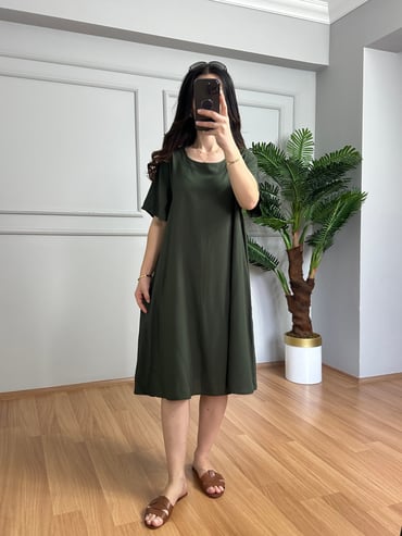 CDBR4270Helin Zümrüt Tek Renk Desen Pamuk Viskon Midi Boy Elbise