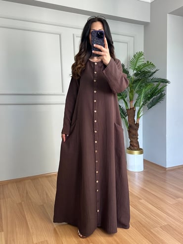 CDBR4487Mireya Kahve Cepli Maxi Boy Müslin Elbise