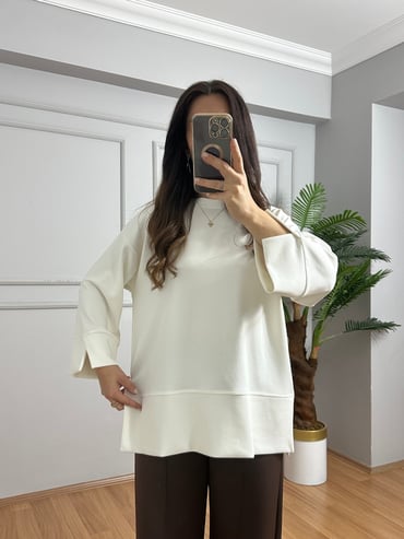 CDBR4676Olva Ekru Yırtmaç Detaylı Bluz